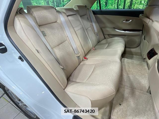 Toyota CROWN 2010-03 7806438-8