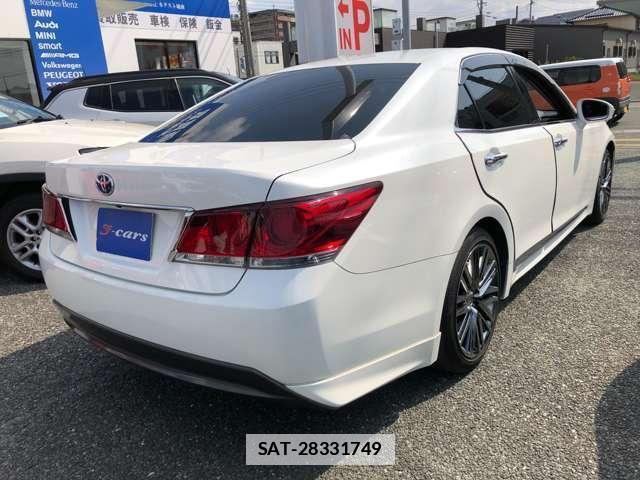 Toyota CROWN 2013-05 7806557-15