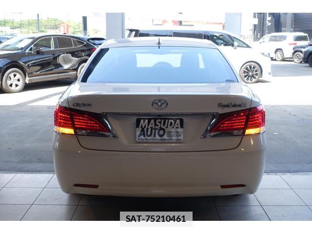 Toyota CROWN 2016-09 7806591-12