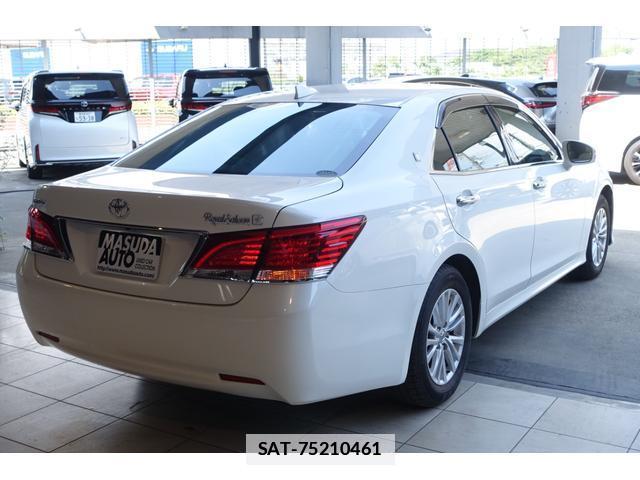 Toyota CROWN 2016-09 7806591-3