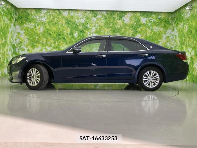 Toyota CROWN 2015-07 7806922-1