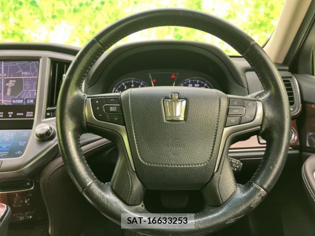 Toyota CROWN 2015-07 7806922-14