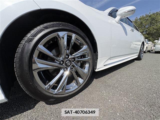 Toyota CROWN 2021-02 7806952-13