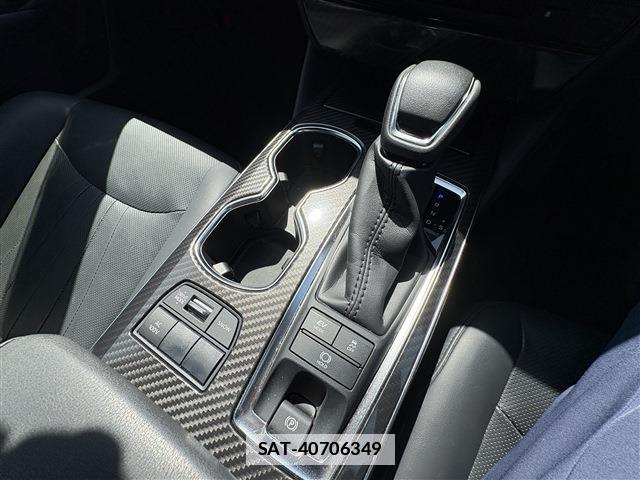 Toyota CROWN 2021-02 7806952-6