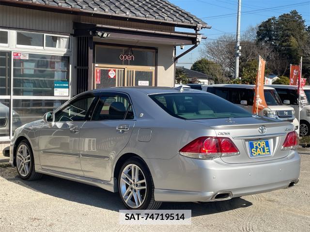 Toyota CROWN 2010-03 7807023-14