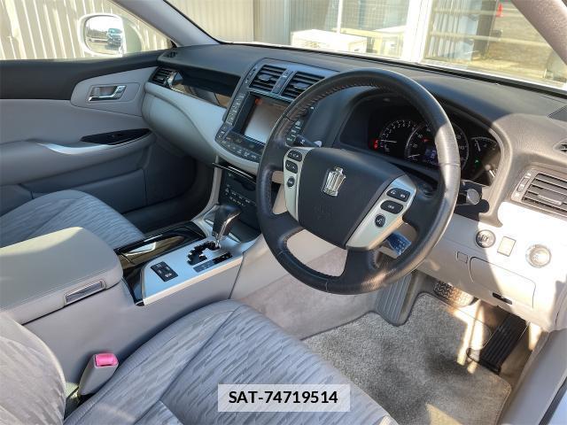 Toyota CROWN 2010-03 7807023-17