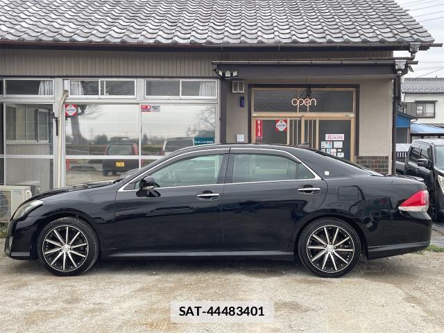 Toyota CROWN 2011-11 7807029-10