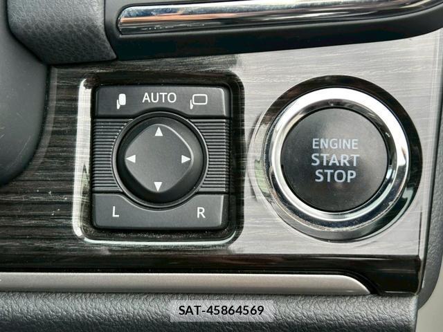 Toyota CROWN 2016-11 7808307-14