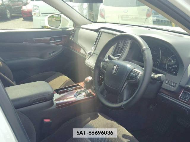 Toyota CROWN 2013-04 7808595-15