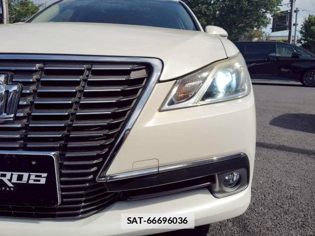 Toyota CROWN 2013-04 7808595-9