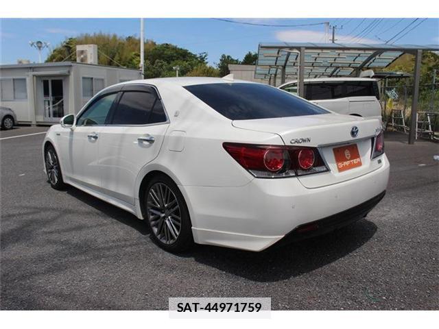 Toyota CROWN 2016-02 7808832-11