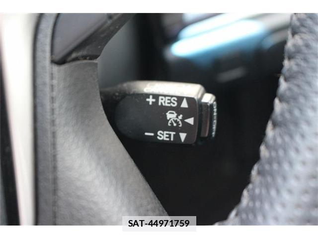 Toyota CROWN 2016-02 7808832-4