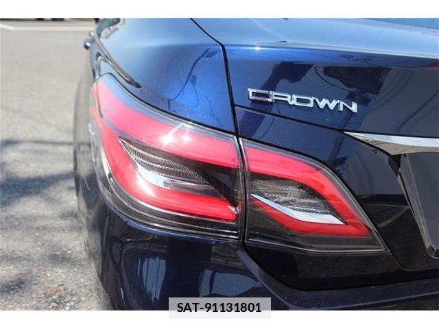 Toyota CROWN 2019-04 7808833-17