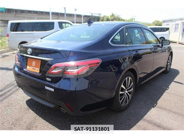 Toyota CROWN 2019-04 7808833-8