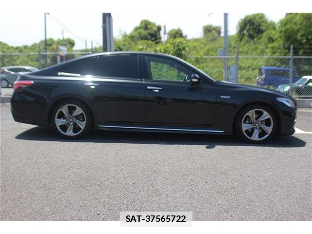 Toyota CROWN 2020-02 7808837-8