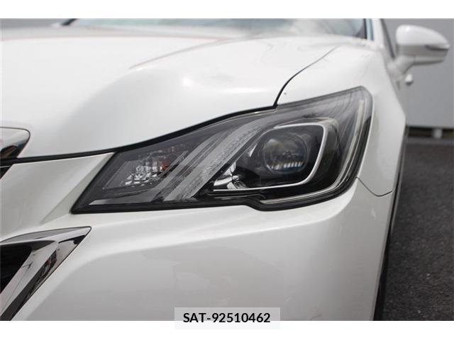 Toyota CROWN 2017-03 7808850-16