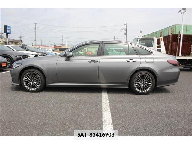 Toyota CROWN 2022-02 7809341-7