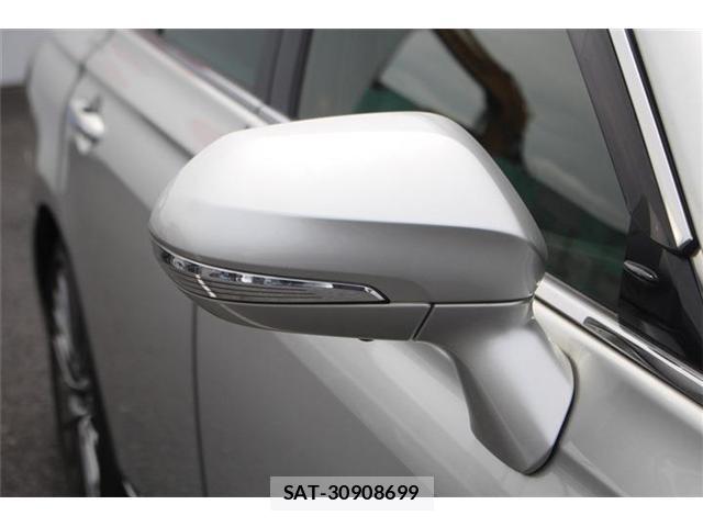Toyota CROWN 2019-03 7809342-14