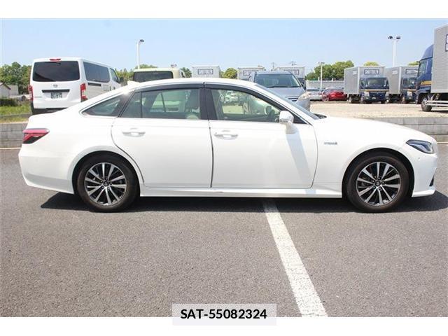 Toyota CROWN 2019-04 7809345-13