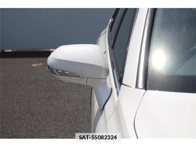Toyota CROWN 2019-04 7809345-17