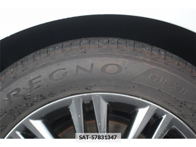 Toyota CROWN 2021-04 7809355-11