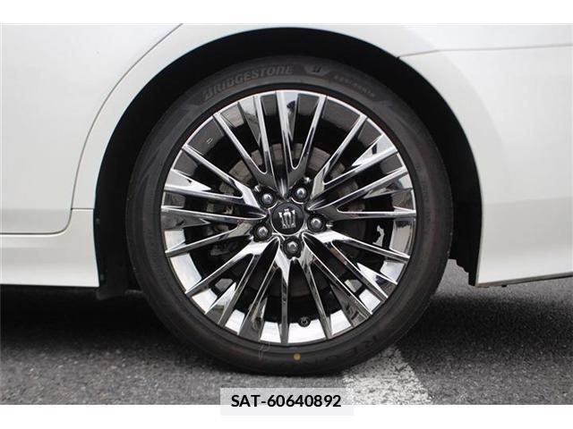 Toyota CROWN 2018-09 7809364-17