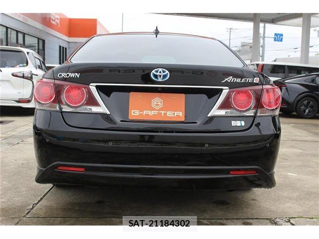 Toyota CROWN 2016-10 7809448-11