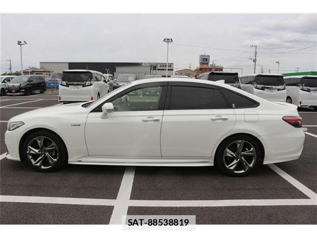 Toyota CROWN 2020-03 7809528-9