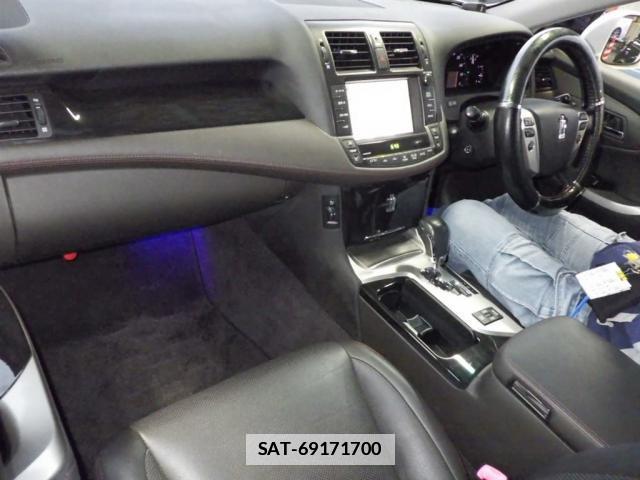 Toyota CROWN 2011-06 7810011-2