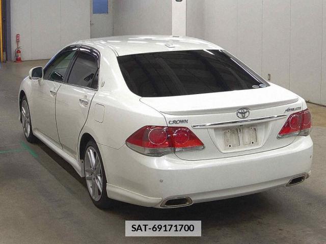 Toyota CROWN 2011-06 7810011-4