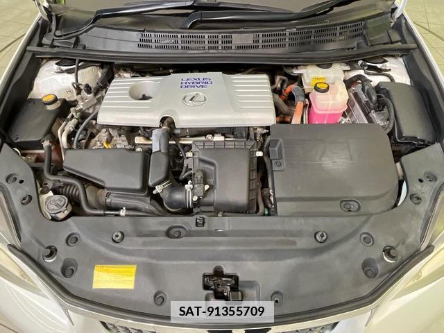 Lexus CT 2012-05 7793255-17