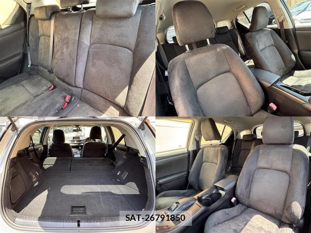 Lexus CT 2011-06 7793562-4