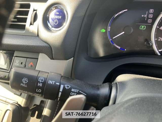 Lexus CT 2016-04 7793666-15