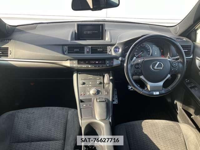 Lexus CT 2016-04 7793666-2