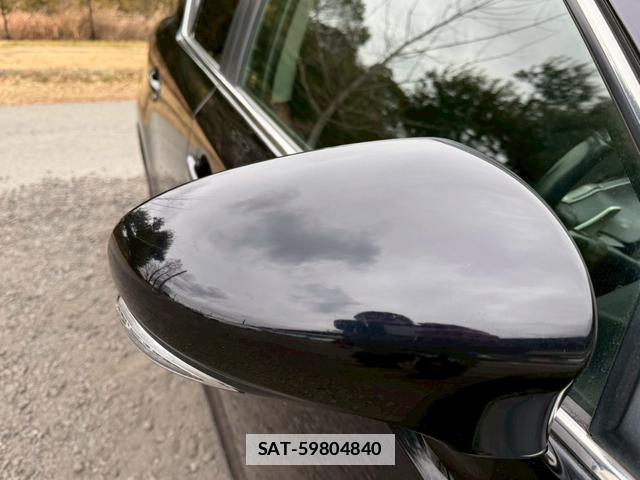 Lexus CT 2011-10 7794365-15