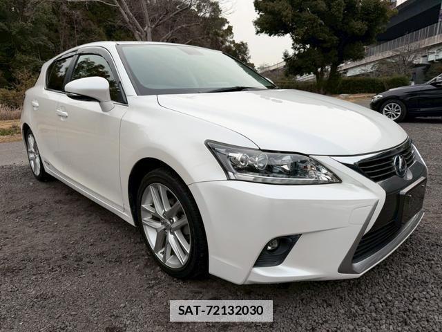 Lexus CT 2015-06 7794367-10