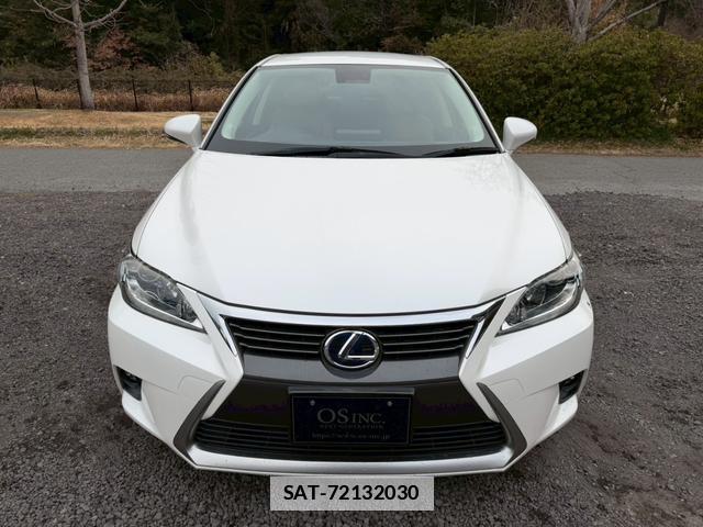 Lexus CT 2015-06 7794367-2