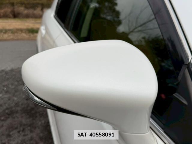 Lexus CT 2015-07 7794368-15