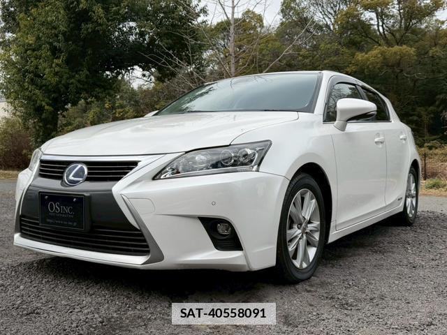 Lexus CT 2015-07 7794368-6