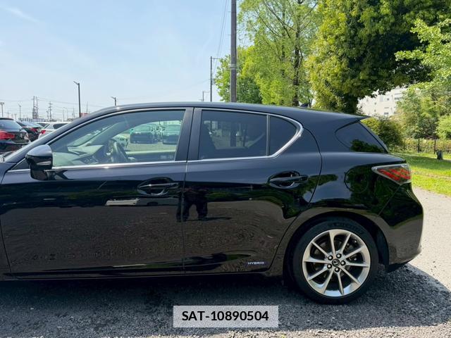 Lexus CT 2013-08 7794424-10