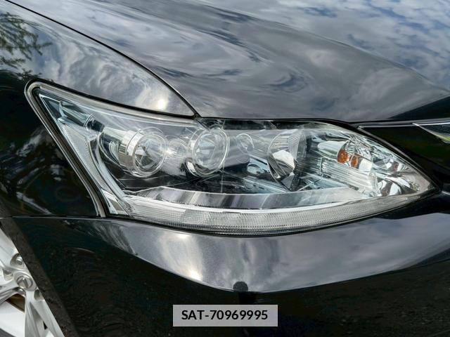 Lexus CT 2015-11 7794454-12