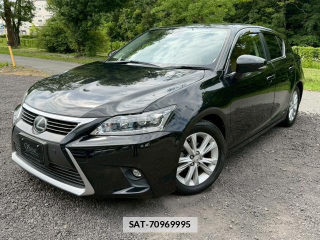 Lexus CT 2015-11 7794454-5