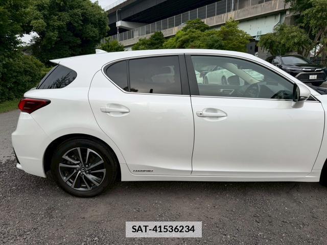 Lexus CT 2019-12 7794456-14