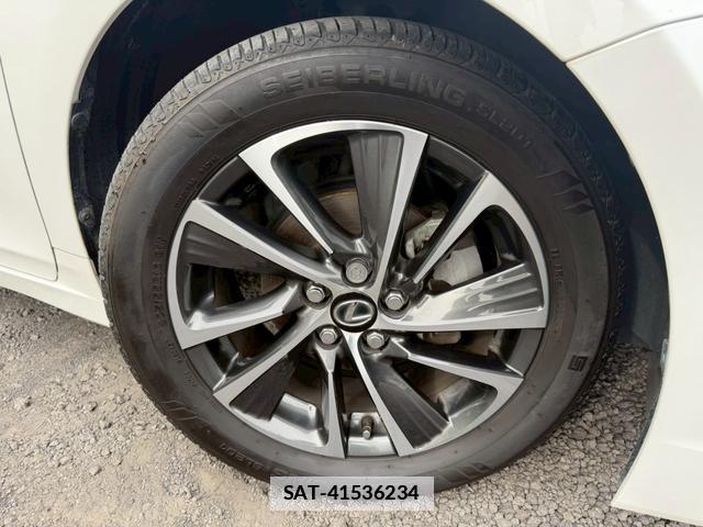 Lexus CT 2019-12 7794456-15