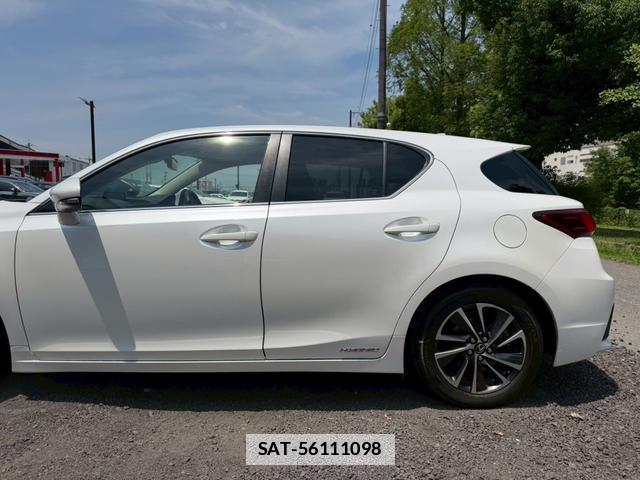 Lexus CT 2017-10 7794461-10