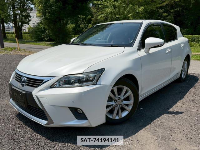 Lexus CT 2014-01 7794462-5