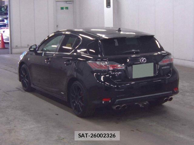 Lexus CT 2011-04 7796148-4