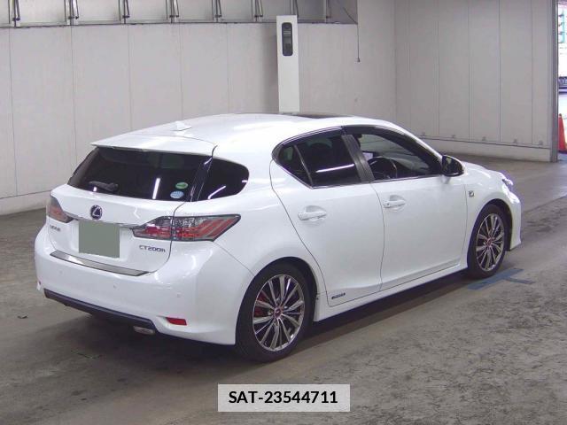 Lexus CT 2013-05 7796157-4