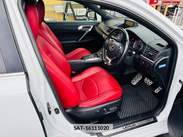 Lexus CT 2016-08 7796815-8