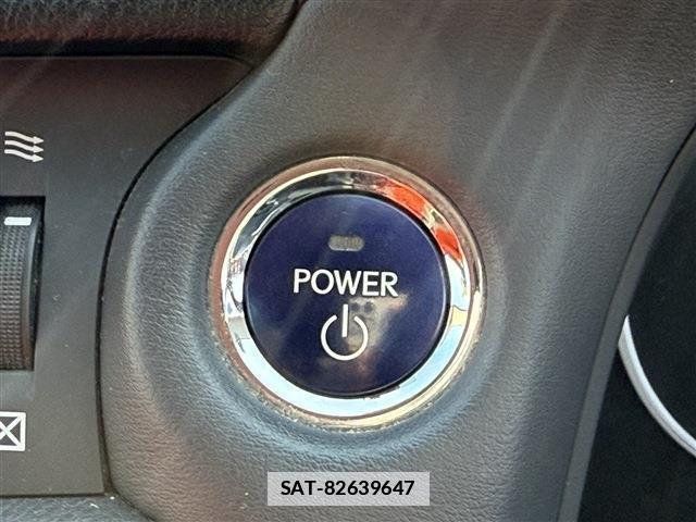Lexus CT 2011-11 7797809-19